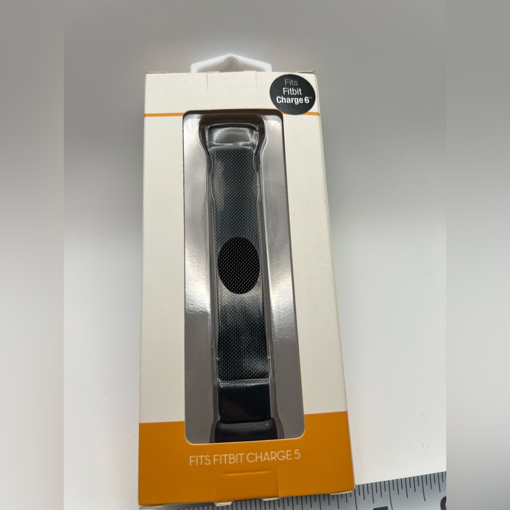 WITHit Stainless Steel Mesh Band for Fitbit Charge 5 and Fitbit Charge 6 NWT